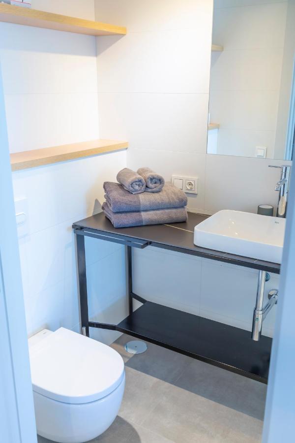 Radazul Marina Seafront 5 Apartment Bagian luar foto