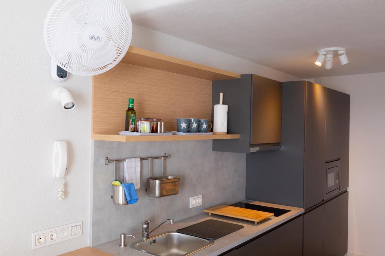 Radazul Marina Seafront 5 Apartment Bagian luar foto