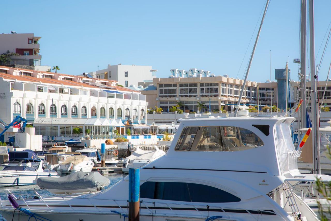 Radazul Marina Seafront 5 Apartment Bagian luar foto